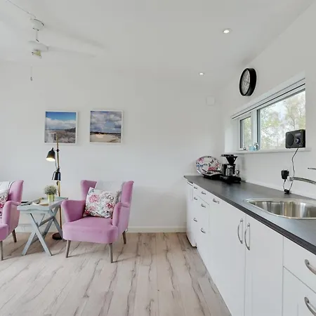 Serafina - 200m From The Sea By Interhome Bøtø By