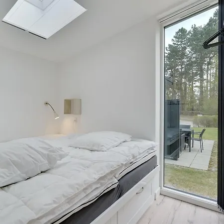 Serafina - 200m From The Sea By Interhome Leilighet *